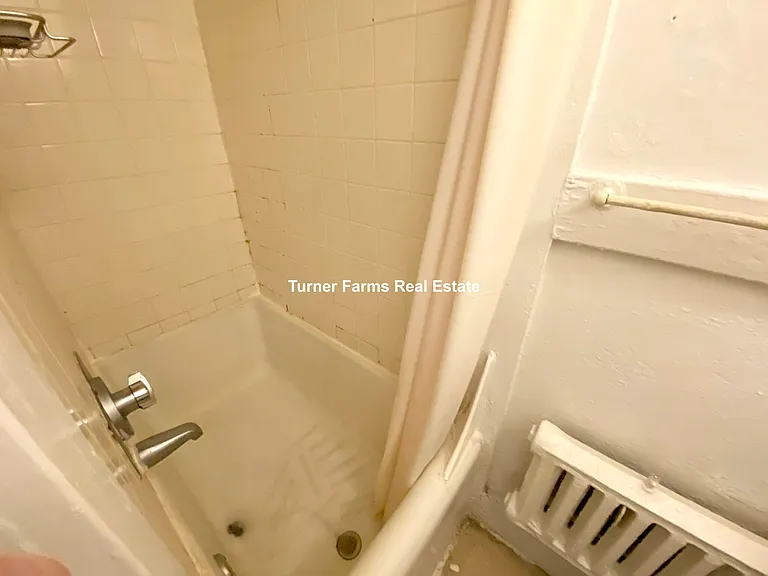 58 Anderson St #7 — Photo 3