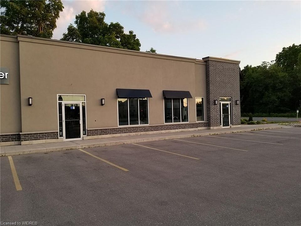 2nd image of 300 Main St