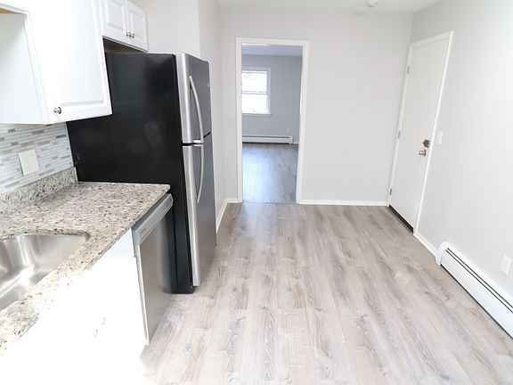2nd image of 139 Litchfield Pines Dr