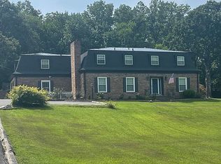 145 Springwell Ln, Paducah, KY 42001