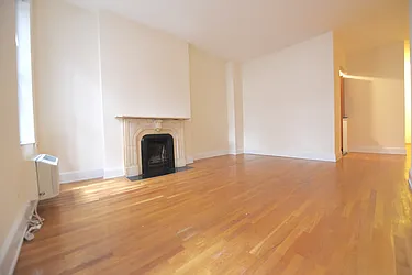 Rented by Nolita Group