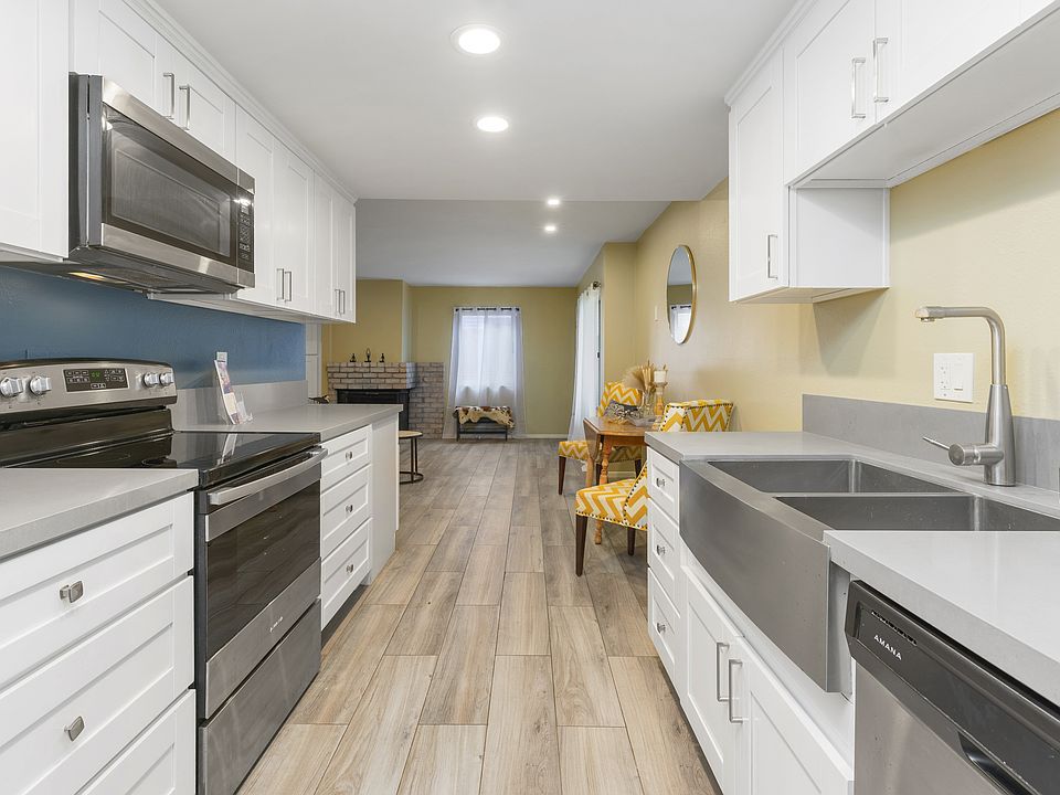 1st image of 4185 Louisiana St #0