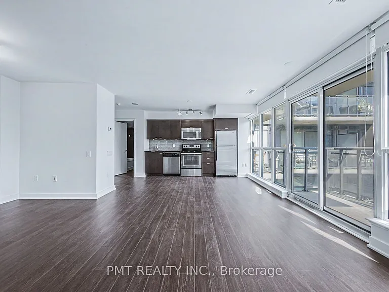 775 King St W #514 — Photo 7