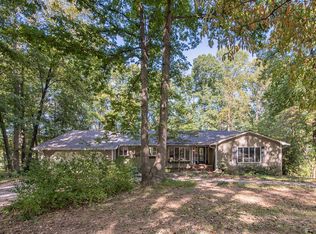 169 Deerwood Ln, Mooresville, NC 28117