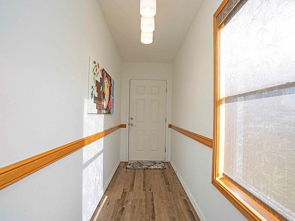 3rd image of 117 E Oleander St #B