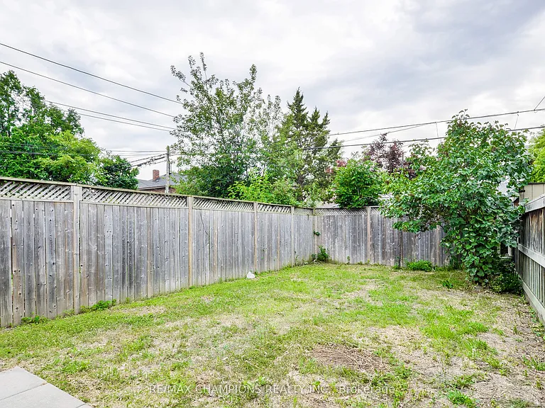 734 Willard Ave #MAIN — Photo 34
