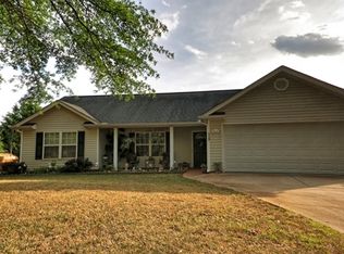 207 Lakeshore Dr, Anderson, SC 29625
