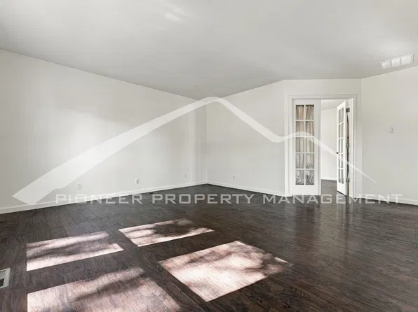 1225 S Oneida St APT 189, Denver, CO 80224