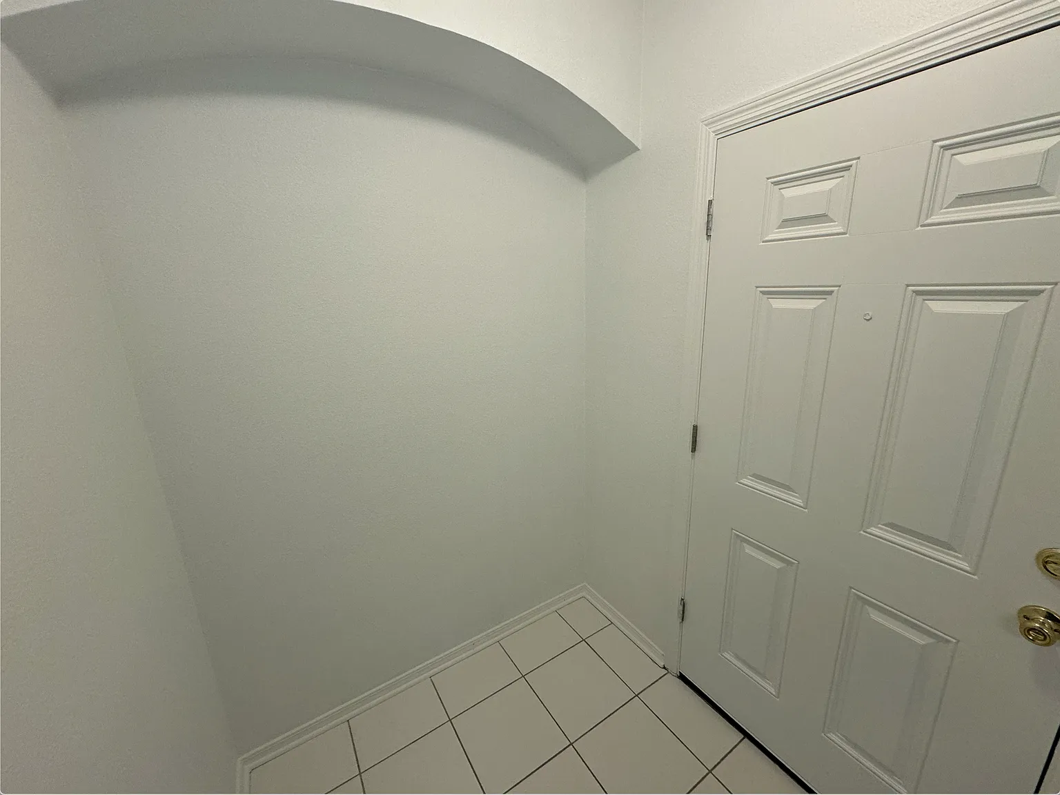 2 bed, 2.5 bath, 1184 sqft, $2,000 — Photo 2