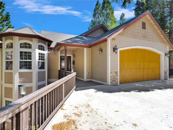 787 Zurich Dr, Lake Arrowhead, CA 92352