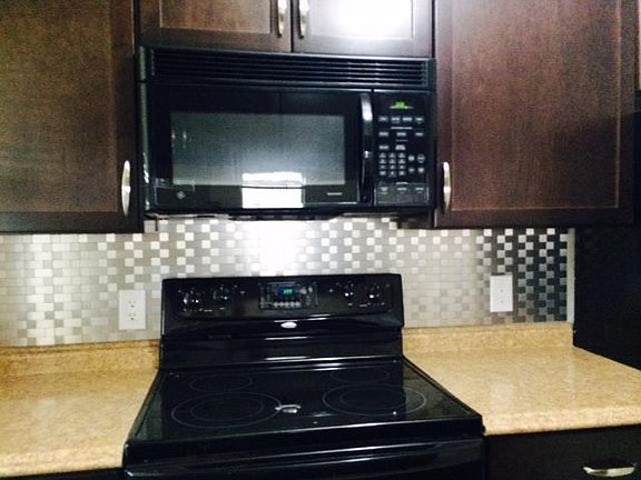 4th image of 11014 Belair Dr APT 4