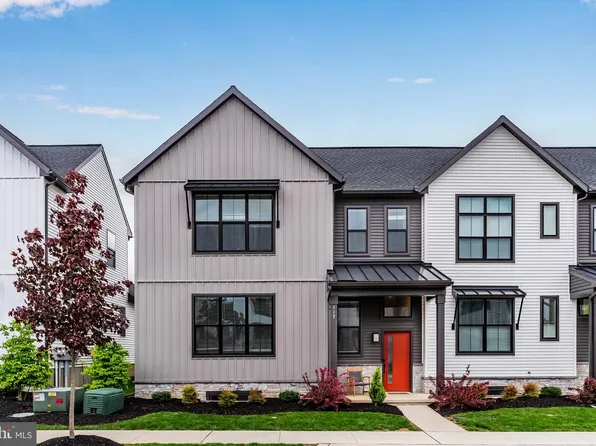 117 Larkin Dr, Mechanicsburg, PA 17055
