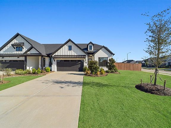 2nd image of 6302 Loquat Grove Court