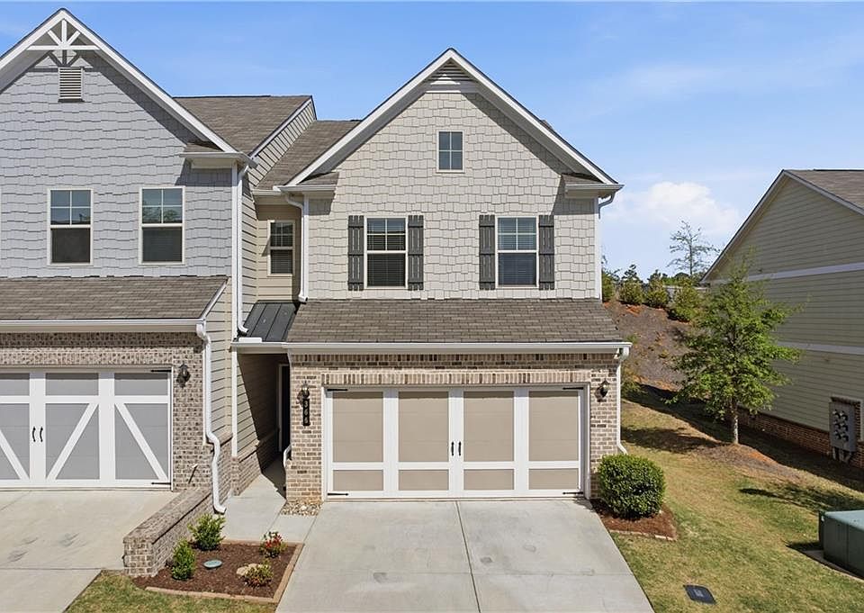 1st image of 366 Cherryhill Ln