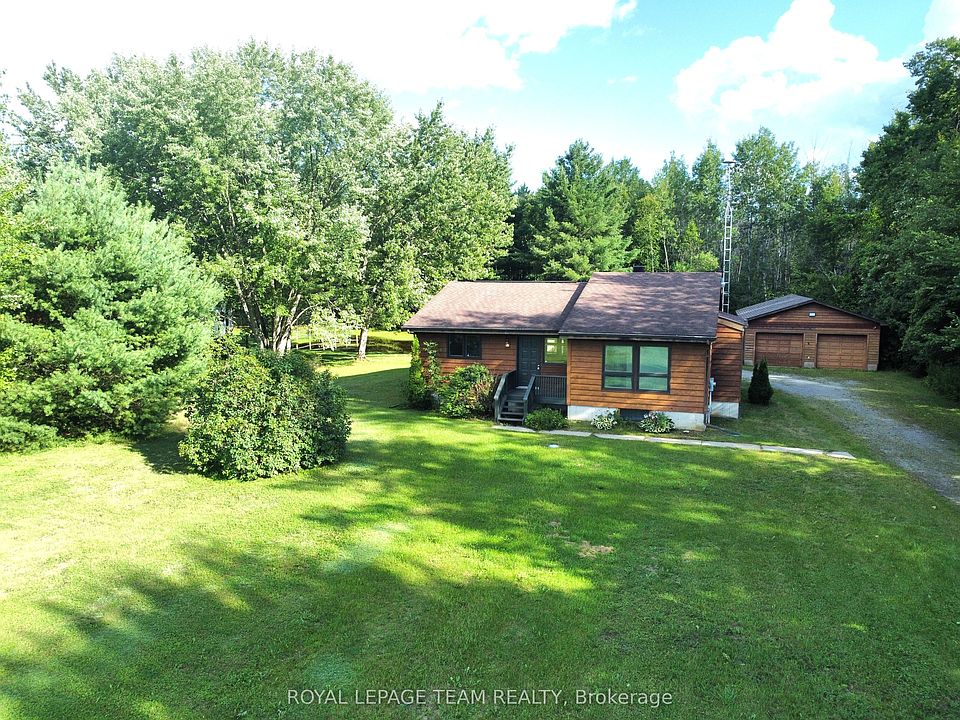 1st image of 1921 Hyndman Rd N