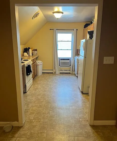 77 Central St #2 — Photo 2