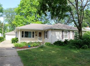 2425 Colorado Ave, Rockford, IL 61108