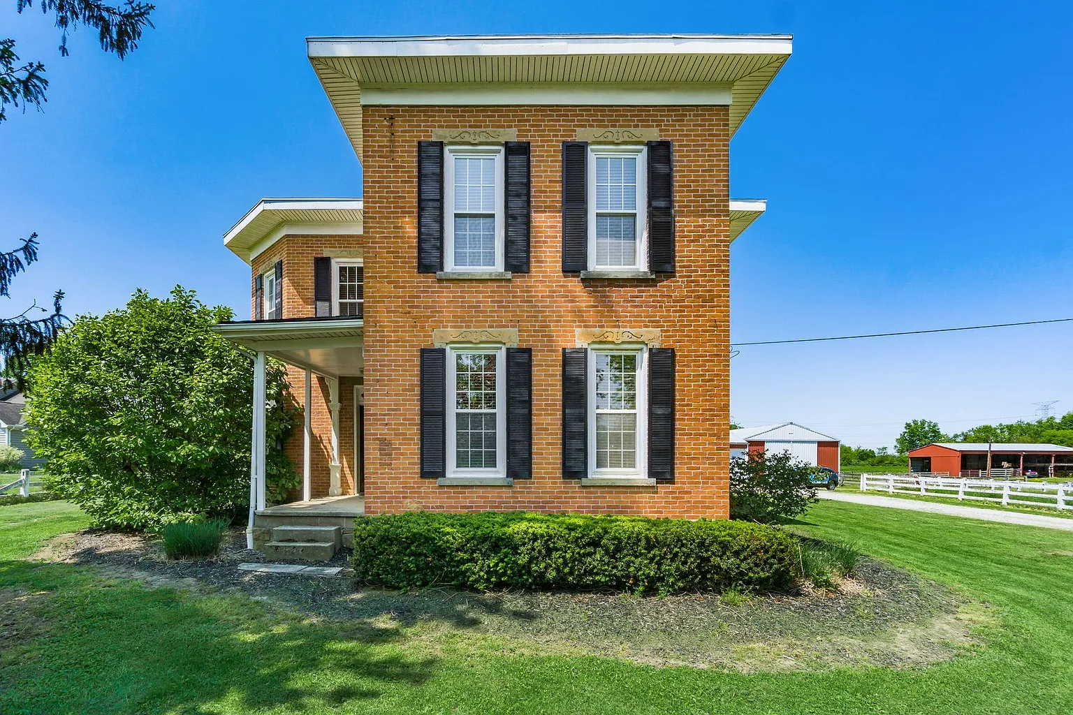 4520 Liberty Rd photo 1