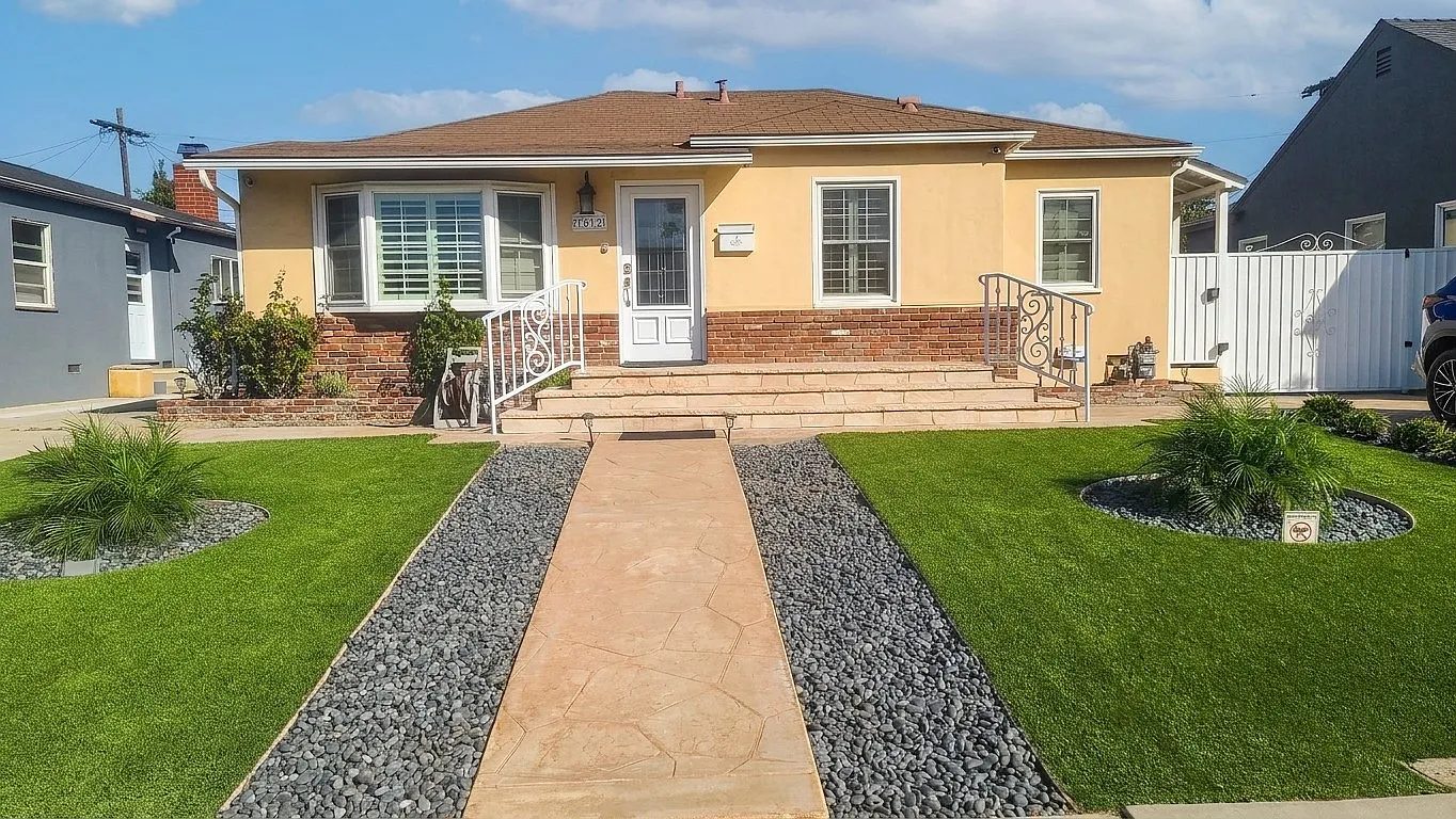 5 bed, 1878 sqft, $6,200 — Photo 1