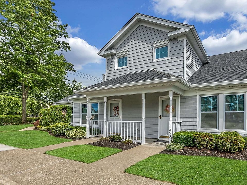 1125 Locust Avenue UNIT 3, Bohemia, NY 11716 Zillow