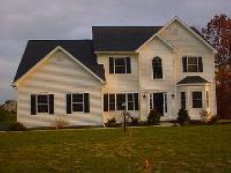 2nd image of 1 BRIDGET Circle