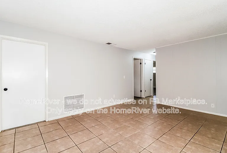 126 N Pressview Ave — Photo 4