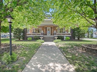 400 Summit Ave, Farnhamville, IA 50538