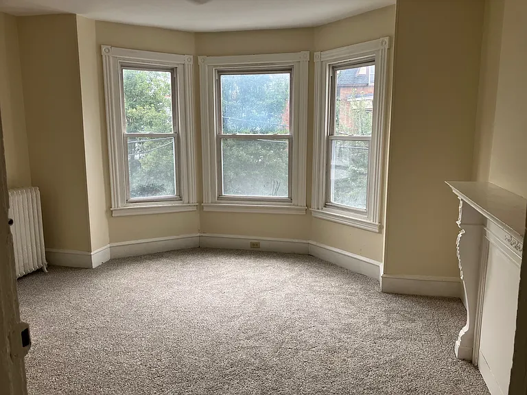221 E Durham St #2 — Photo 1
