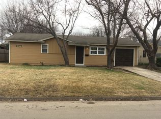 4824 Dorsey St, Forest Hill, TX 76119