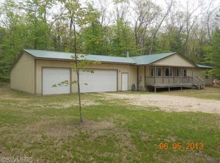 5028 E Arthur Rd, Hesperia, MI 49421