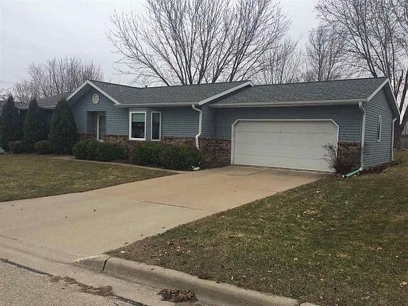 2nd image of 1718 Grumann Dr