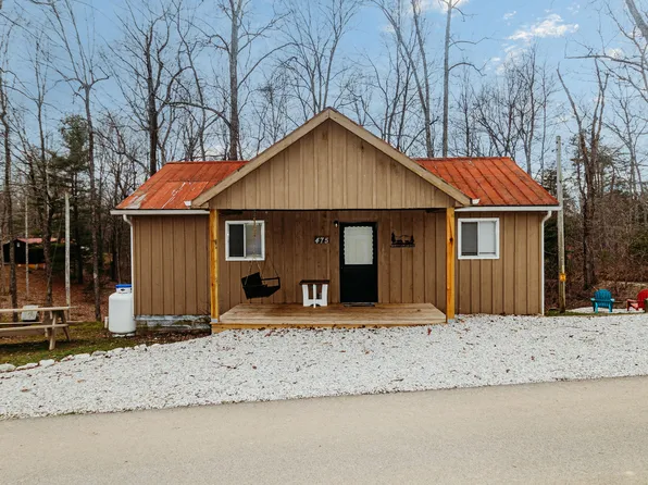 475 Midnight Pass Rd, Wellington, KY 40387