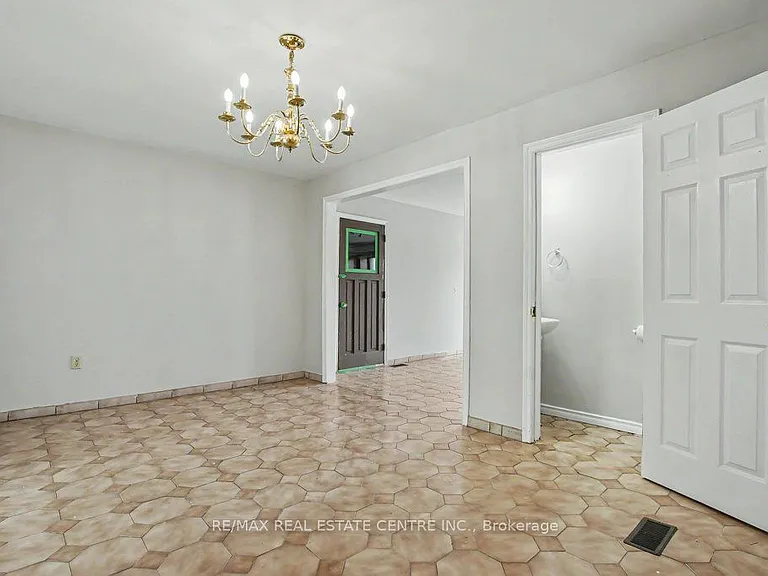 273 Elliott St — Photo 15