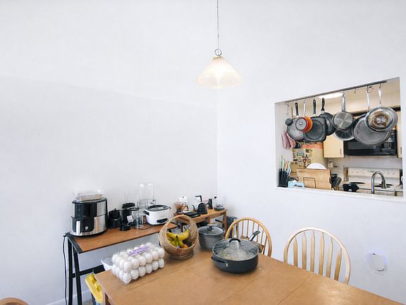 5th image of 72 Euston Rd APT 308
