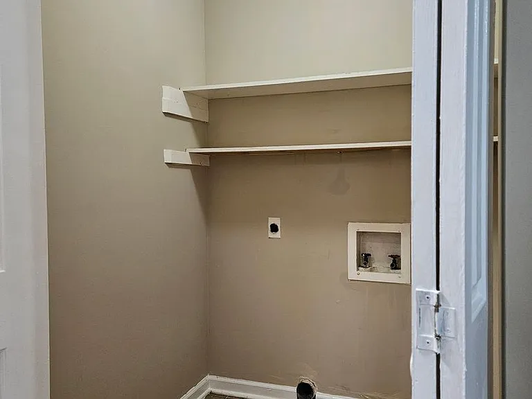 1322 Dale Dr — Photo 16