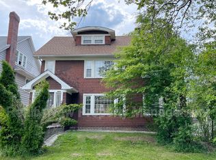 1666 Glenmont Rd FLOOR 3, Cleveland, OH