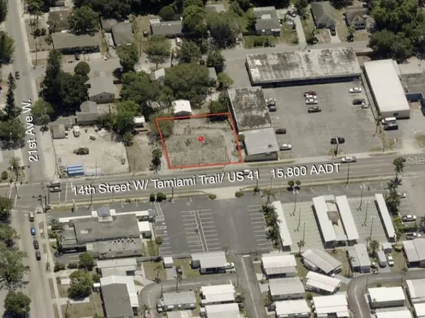 2121 W 14th St, Bradenton, FL 34205