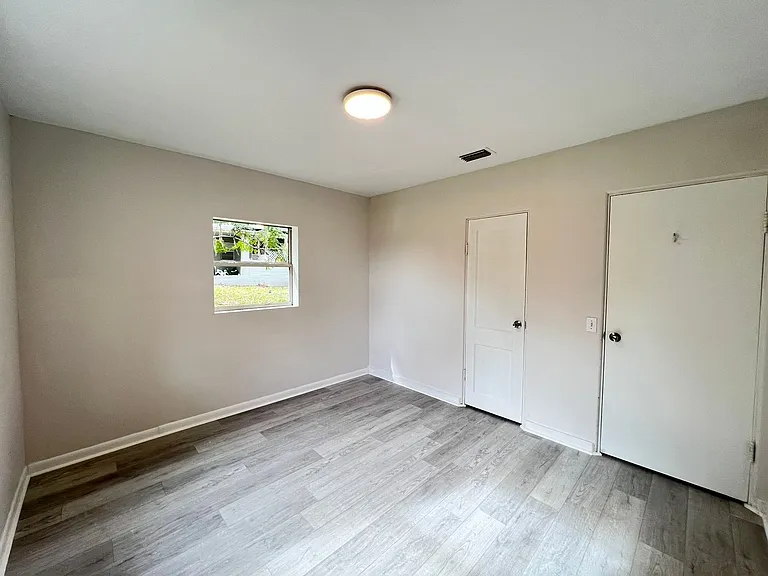 107 Oakland Dr — Photo 5