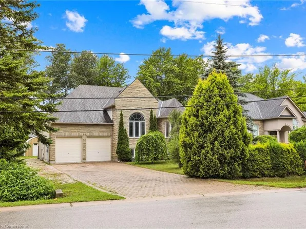 88 41st St S, Wasaga Beach, ON L9Z 1Z6