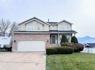 3246 N 700 W, Pleasant View, UT 84414