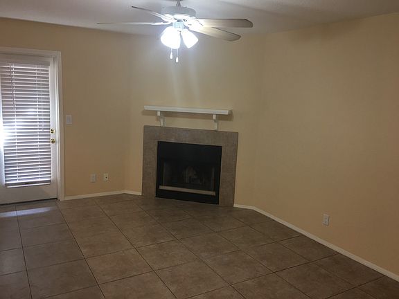 3rd image of 170 E Guadalupe Rd Unit 166