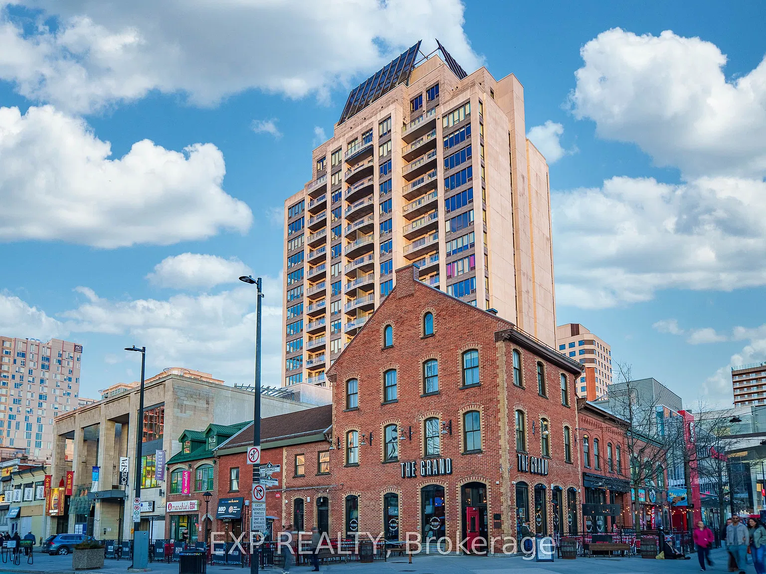 2 bed, $4,250 — Photo 1