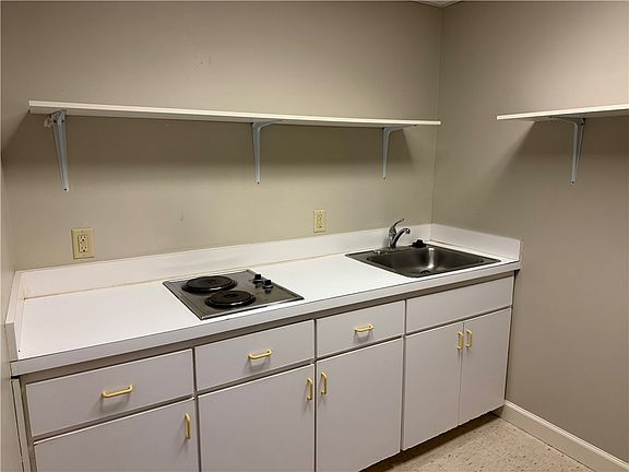 4th image of 500 Ocean Blvd #6