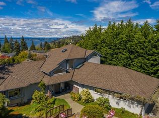 18435 4th Ave SW, Seattle, WA 98166