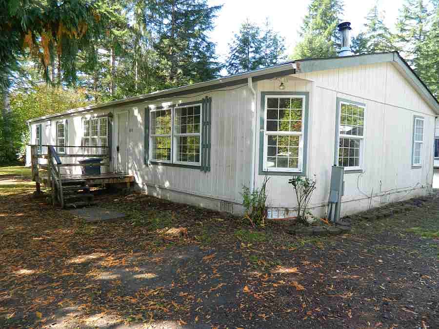 1st image of 1810 NE Tahuya River Dr