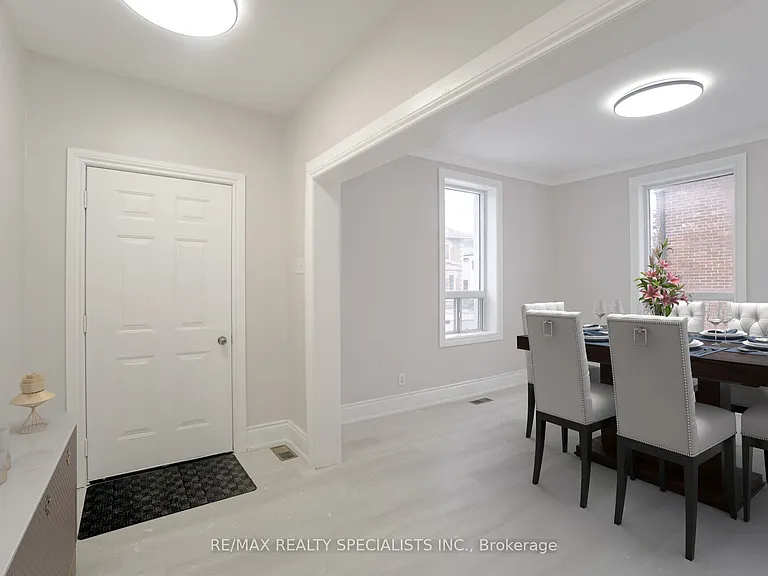 86 Mill St — Photo 12