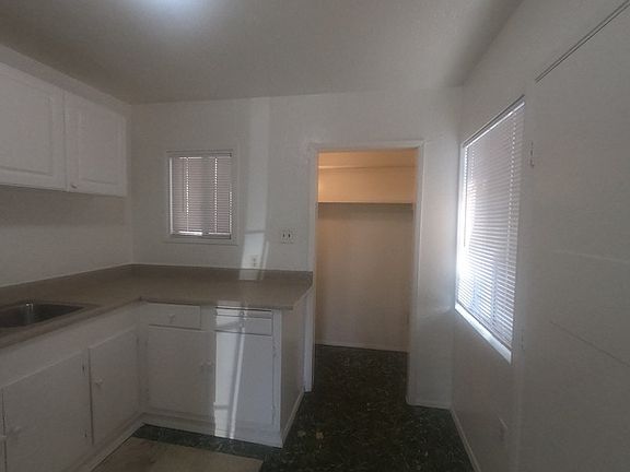 5th image of 160 W San Ysidro Blvd APT 4