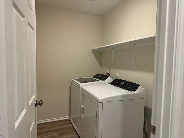 639 Papaya Dr — Photo 30
