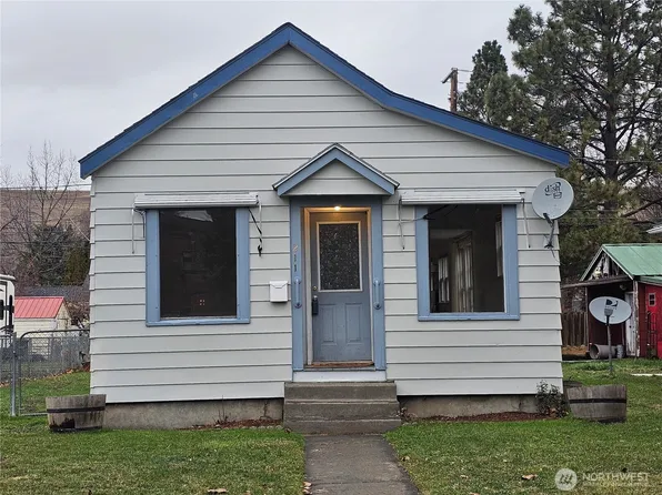 211 E Commercial Street, Dayton, WA 99328