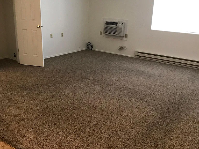 2140 Elizabeth Blvd #19D — Photo 10